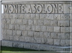 foto Sacrario Monte Grappa